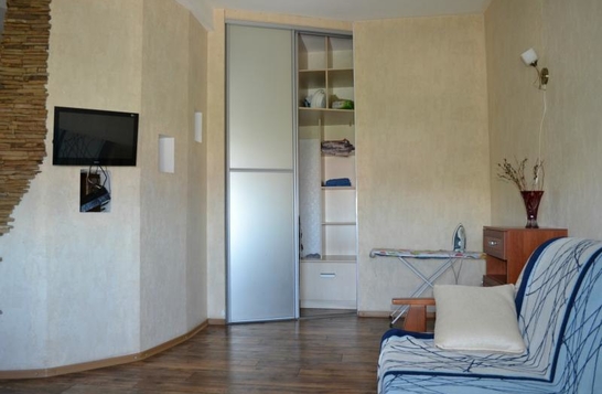One-room apartment, metro station Sportivnaya